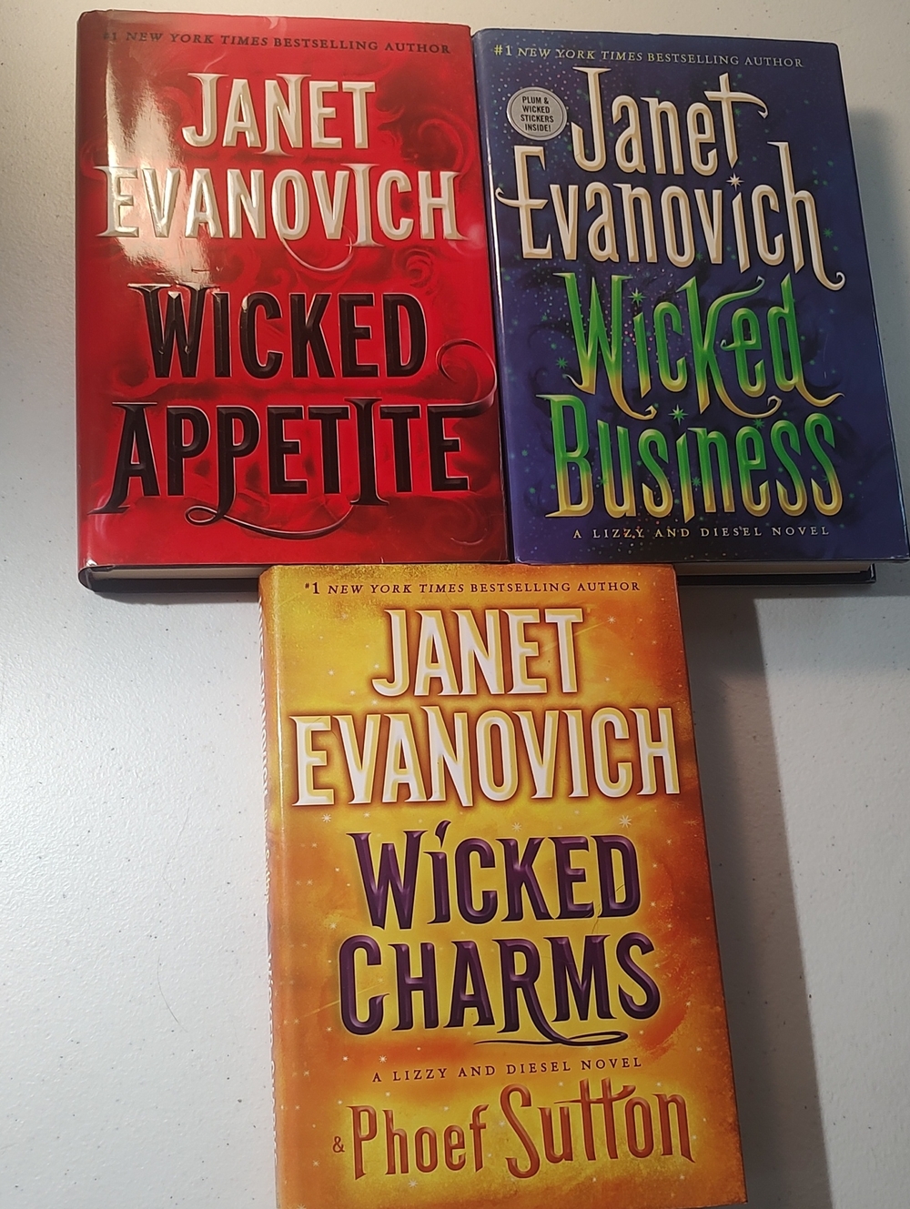 Janet Evanovich Wicked Appetite, Wicked Business, & Wicked Charms W/Phoef Sutton